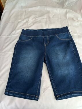 Avenue Dark Blue High-Waist Denim Shorts